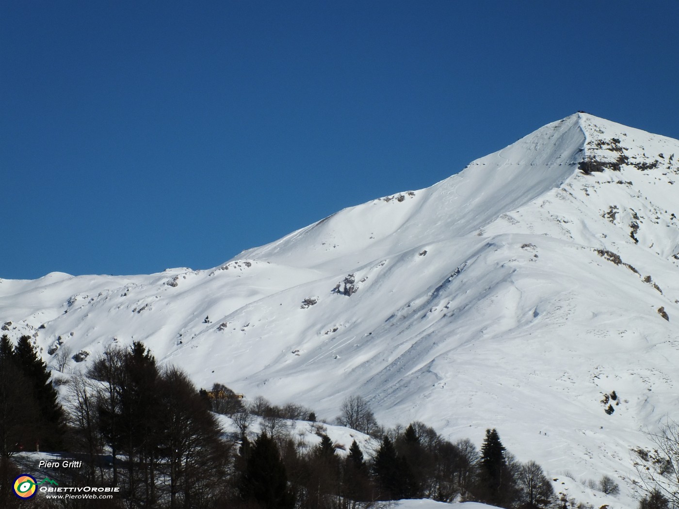 40 Zoom in Sodadura sulla cresta da salire.JPG